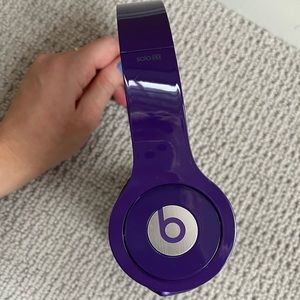 Beats by Dre - purple (aux required)